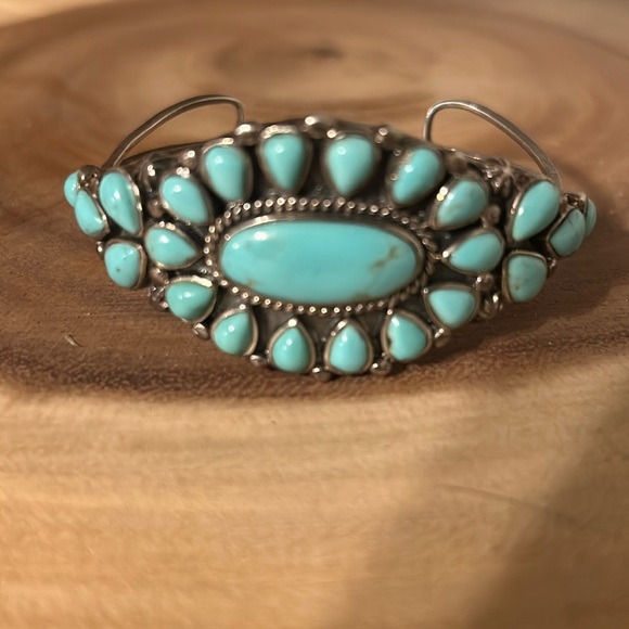 Turquoise Cluster Cuff Bracelet - Picture 1 of 8